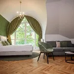 Landgut 4*