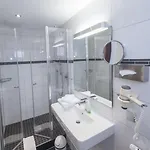 Landgut 4*