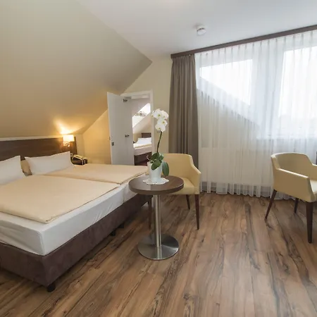 Landgut Szálloda