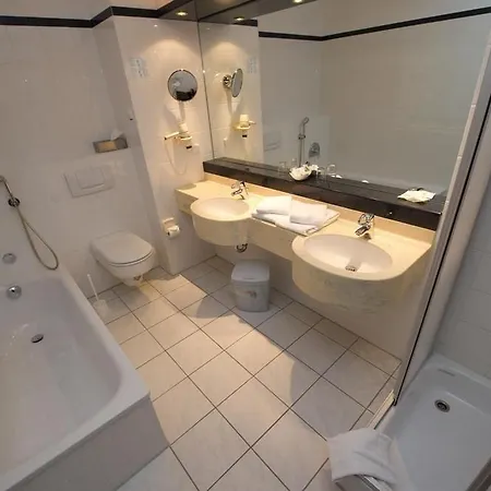 ホテル Landgut 4*